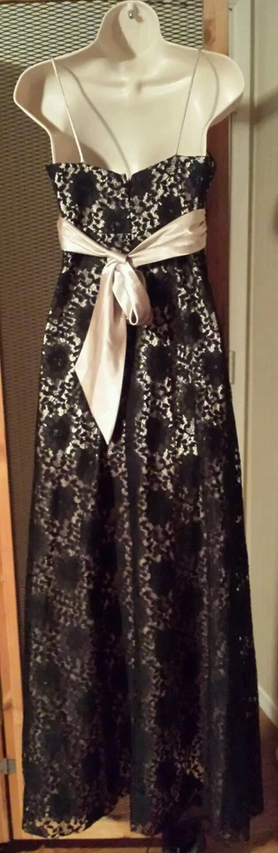 VESTIDO MUJER BETSY & ADAM CORREA ESPAGUETI FORMAL BEIGE NEGRO CORDONES TALLA 4 Foto 4 de 4