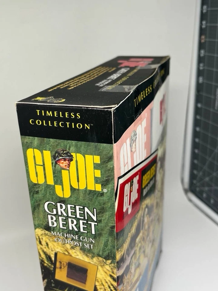 GI Joe Timeless Collection 2001 Green Beret Machine Gun Outpost Set - Image 3 of 4