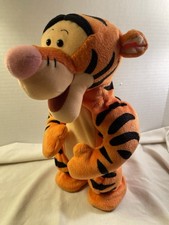 Vintage Mattel 1998 Bouncing and Talking Tigger Doll From Winnie The Pooh Works