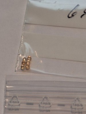 6  einzelne  Citrin Cabochon rund round hell  ca. 1,7 mm Brazil n2