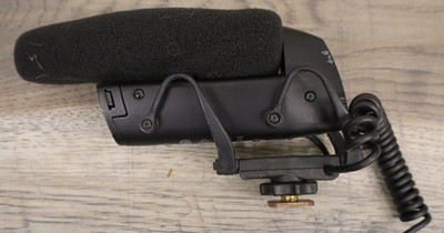 Shure LensHopper VP83 Shotgun Condenser Microphone for DSLR Cameras