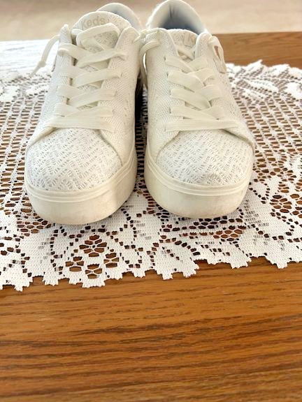 Womens Keds White 7M Engineer Knit TX sneakers