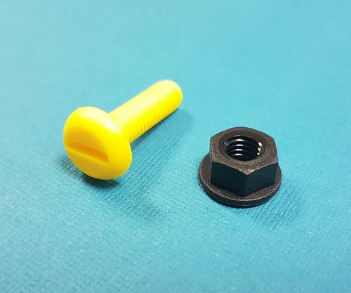 Paquete de 10 fijadores de matrícula de coche de plástico amarillo nailon, tuerca y perno, tornillo M6 20 mm - Imagen 4 de 4