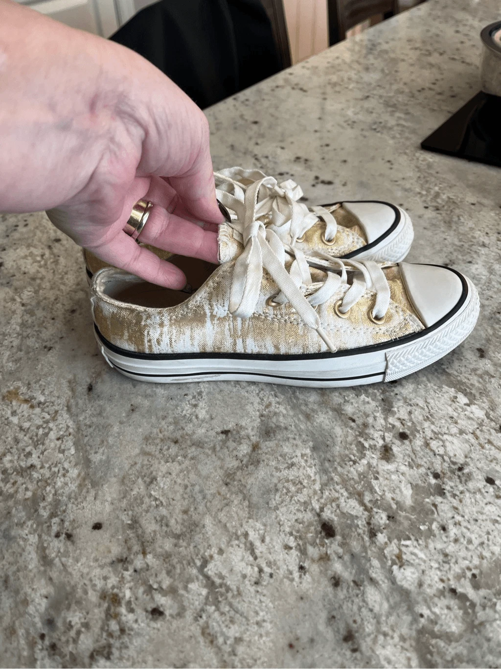 Sneakers Converse All Star bianche e oro con vernice splatter taglia 5 usate in ottime condizioni