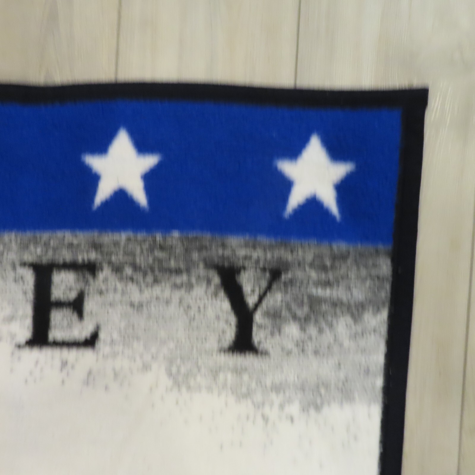 Picture 4 of 6