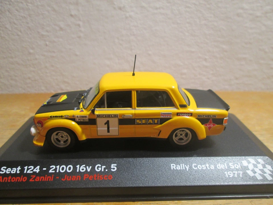 Seat 124 - 2100 16v. Gr. 5 - Rally Costa del Sol 1977 - 1/43 Altaya - Image 3 of 4
