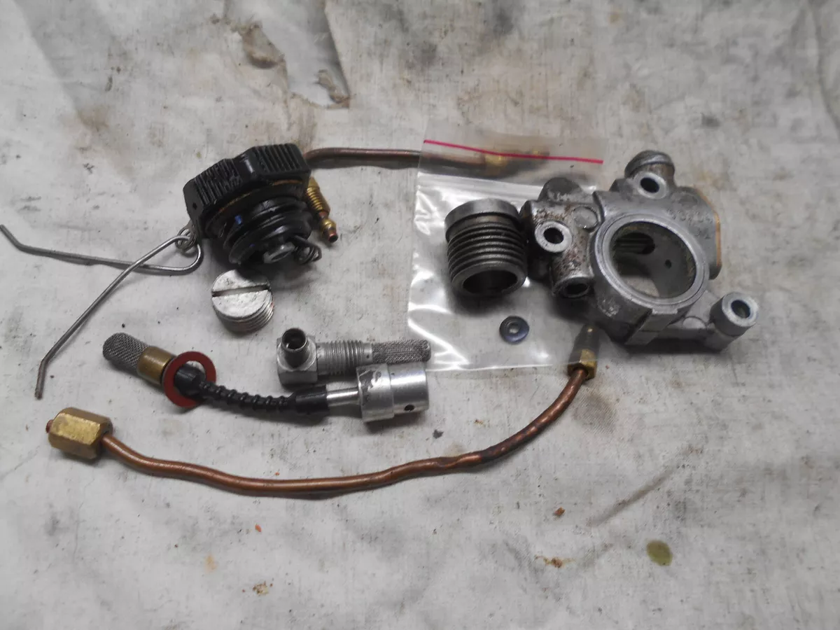 Homelite xl automatic sale oiling chainsaw parts