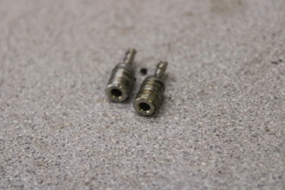 Honda CB350F 1973 cuatro chorros de aceite de gama alta F8-3614, qk Foto 3 de 3