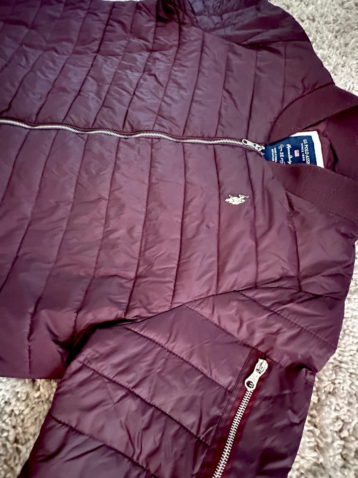 U.S. Polo Association bombardero largo universitario acolchado acolchado acolchado mujer 3x granate Foto 3 de 4