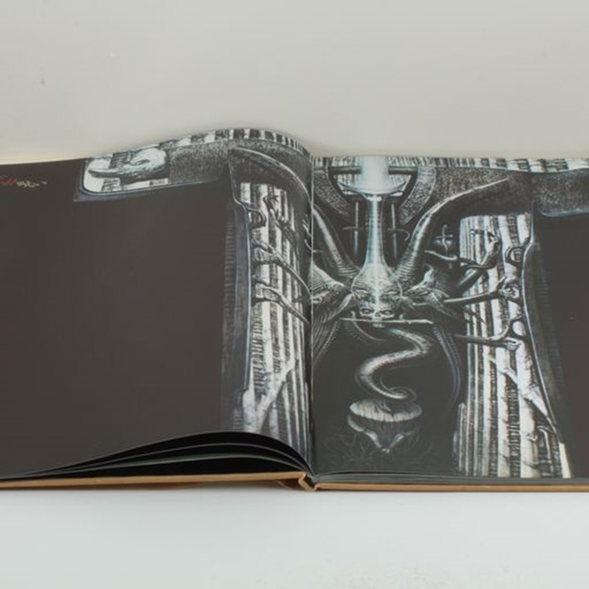 H.R.GIGER'S NECRONOMICON 1 Alien Art Book TREVILLE From JAPAN | eBay