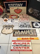 Original Mobil Socony Pegasus MAGNOLIA Gas Oil  Auto Porcelain Advertising Sign