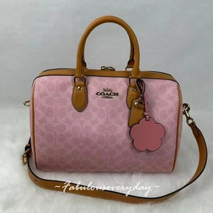 Coach Rowan Grand Sac Satchel Signature Toile avec Charms CEA19 Poudre Rose NWT