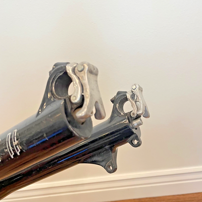 Marzocchi Bomber Dirt Jumper II Suspension Fork Thru Axle 26