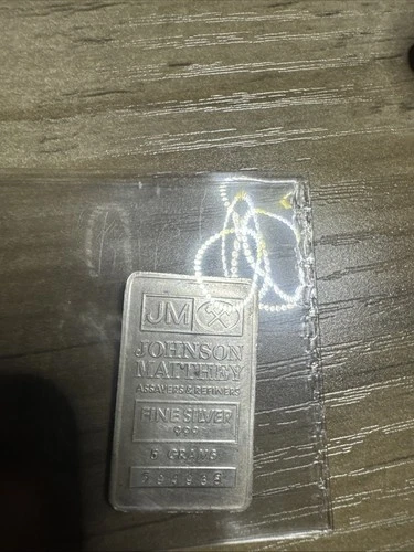 Vintage Rare Johnson Matthey JM 5 Gram .999 Fine Silver Bar