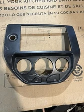 00-07 Ford Focus Heater AC Fan Temperature Temp Climate Control Bezel Radio
