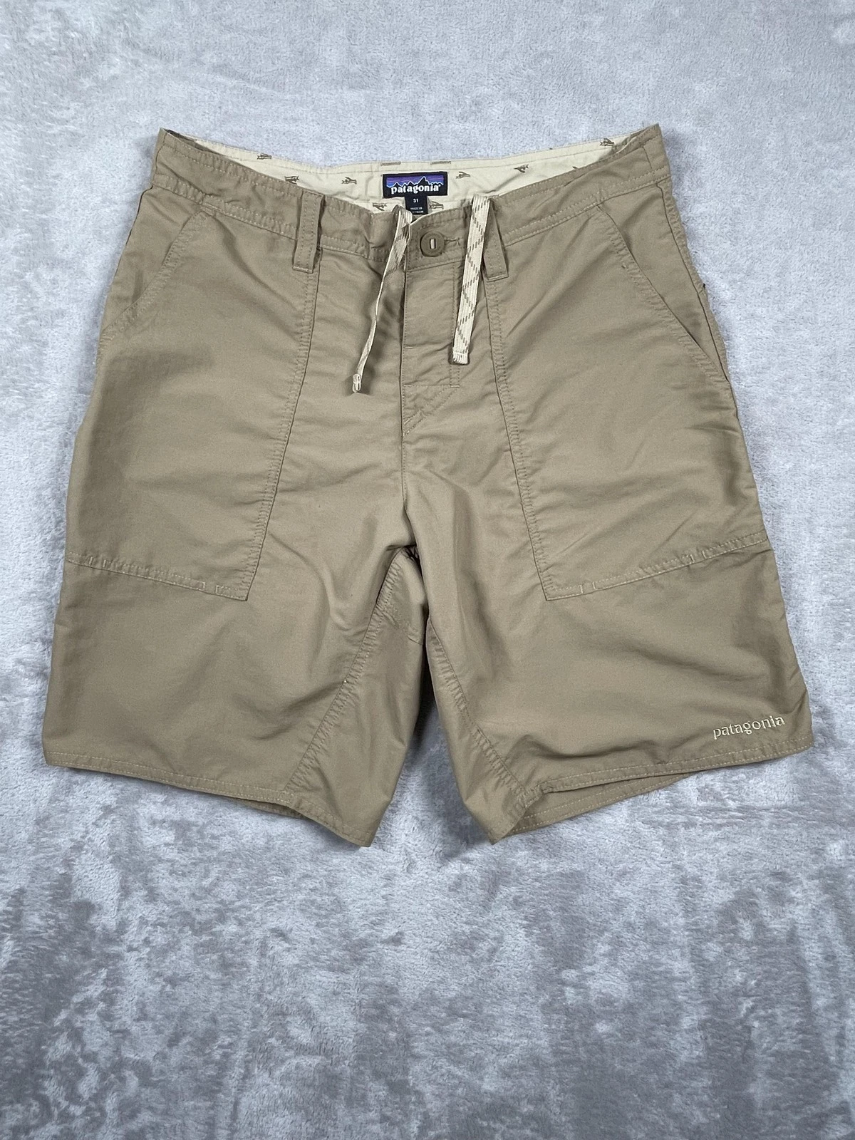 Patagonia Shorts Mens 31 Khaki Tan Nylon Outdoor Hiking Drawstring Zip Pocket