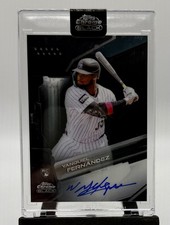 YANQUIEL FERNANDEZ RC Encased Sealed AUTO 2026 Topps Chrome Black #CBA-YF RC !!!