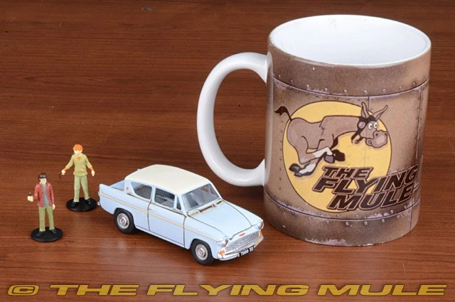 Corgi 1:43 Ford Anglia - Image 4 of 4