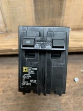 Square D DP-4075 Black HOM 10ka 120/240 Volt 30 AMP 2-Pole Circuit Breaker