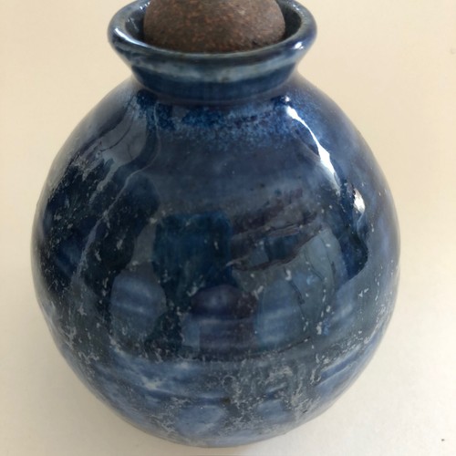 Mid Century Japanese Studio Art Pottery Set Of 2 Blue Oil Vases Signed AMIKO - Picture 8 of 17