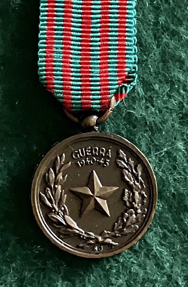 Foto 1 di 3
