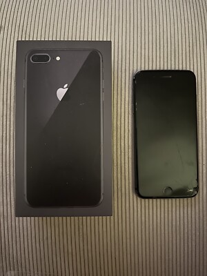 Apple iPhone 8 Plus A1897 (GSM) - 64GB - Space Grau (Ohne Simlock)