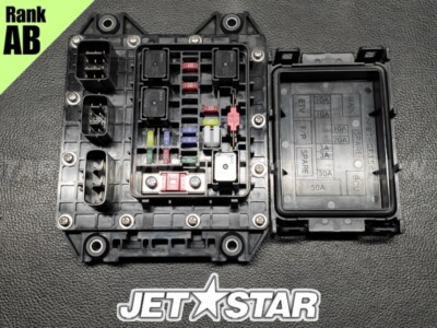 FXCruiserSVHO '17 OEM FUSE BOX ASSY Used (6EX-82170-01 FXCruiserSVHO '17 OEM FUSE BOX ASSY Used (6EX-82170-01