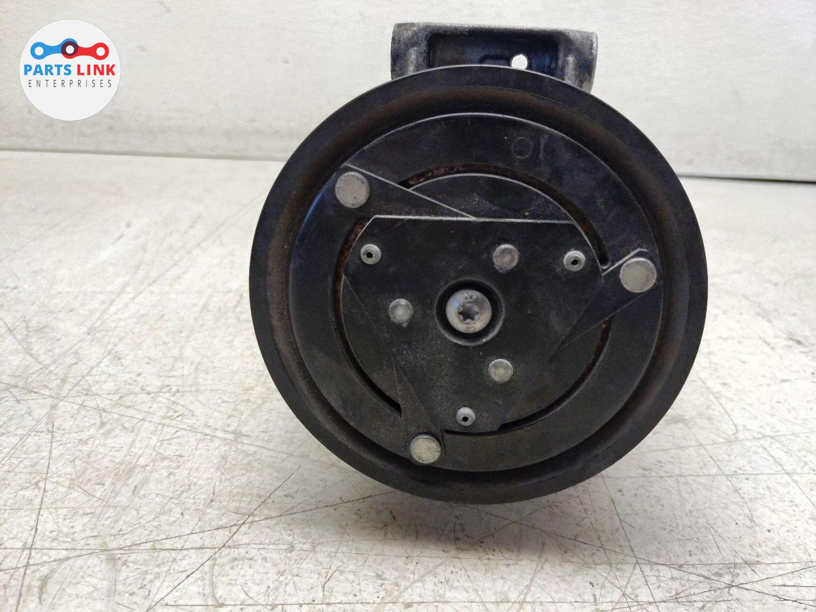 2012-14 FERRARI CALIFORNIA AC COMPRESSOR AIR PUMP CLUTCH PULLEY ASSEMBLY F149