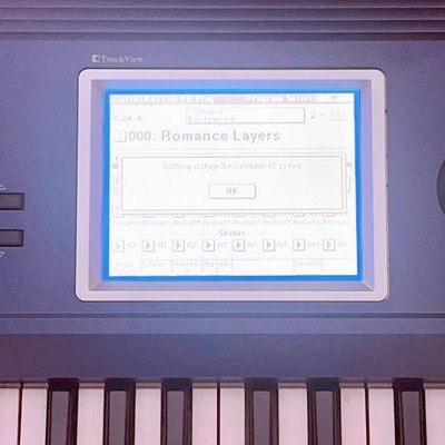 KORG TRITON EXTREME 76鍵 Korg Triton Extreme 76-Key 120-Voice Polyphonic Workstation