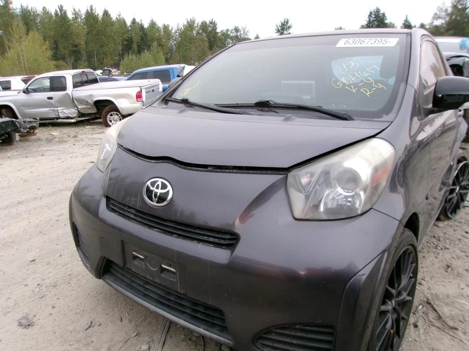 IQ SCION 2013 Front Door Trim Panel 30707861 Foto 4 de 4