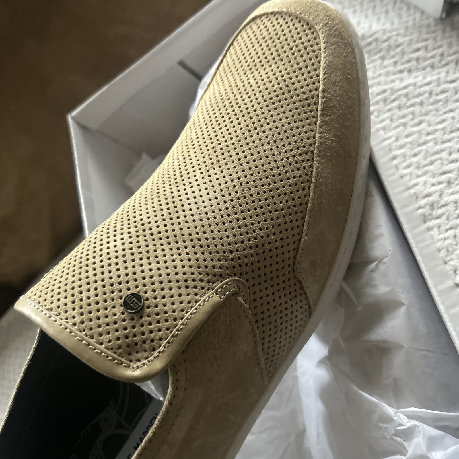 Steve Madden  Size 13 Shoes Beige Suede Comfort Casual Sneaker Loafer New box