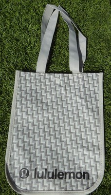 lululemon duffel bag lululemon 3-in-1 Gym Duffle Bag 30L - One Size