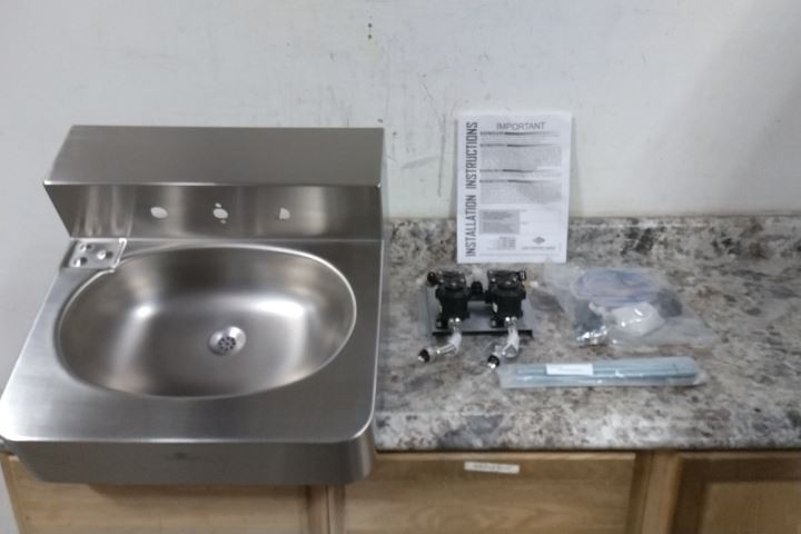 Acorn 1652-1-BP-04-M 14-3/4 x 9-1/2 In Bowl Size Stainless Steel Lavatory Sink