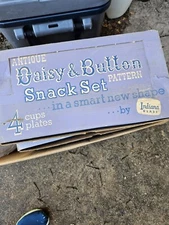 Indiana Glass Snack Set 