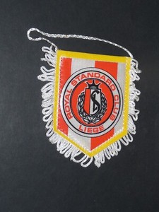 Lot De 2 Anciens Fanions 80s : R. Standard C.L. Liège (Belgique)