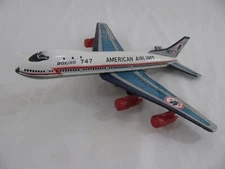 Japan Tin Lithograph Friction Drive American Airlines Boeing 747 Airplane Read!