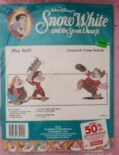 New Walt Disney Snow White and the Seven Dwarfs Play ball counted cross stitch