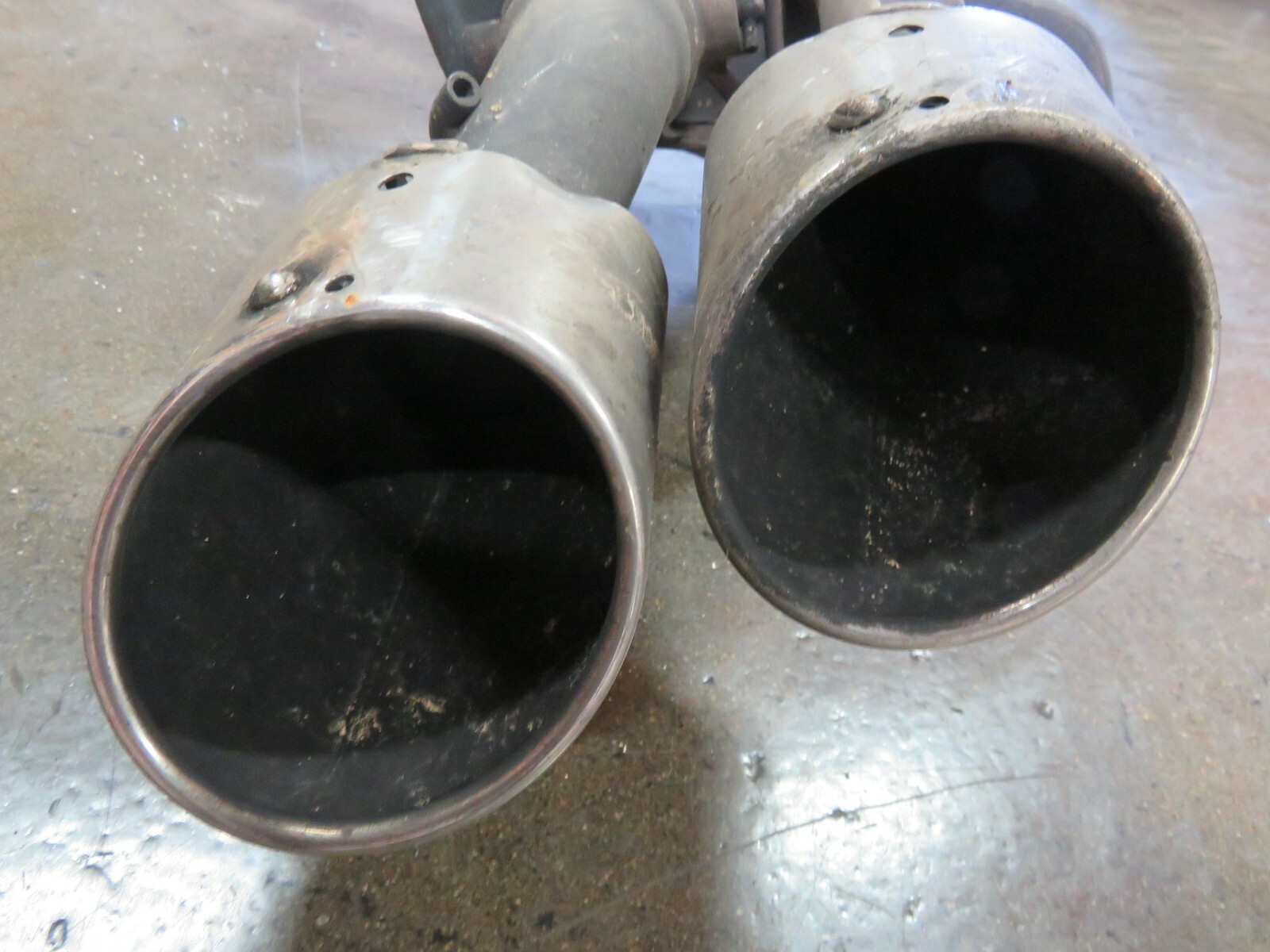 Maserati Quattroporte, LH, Left, Muffler, Used, Dented Tip, P/N 670030851