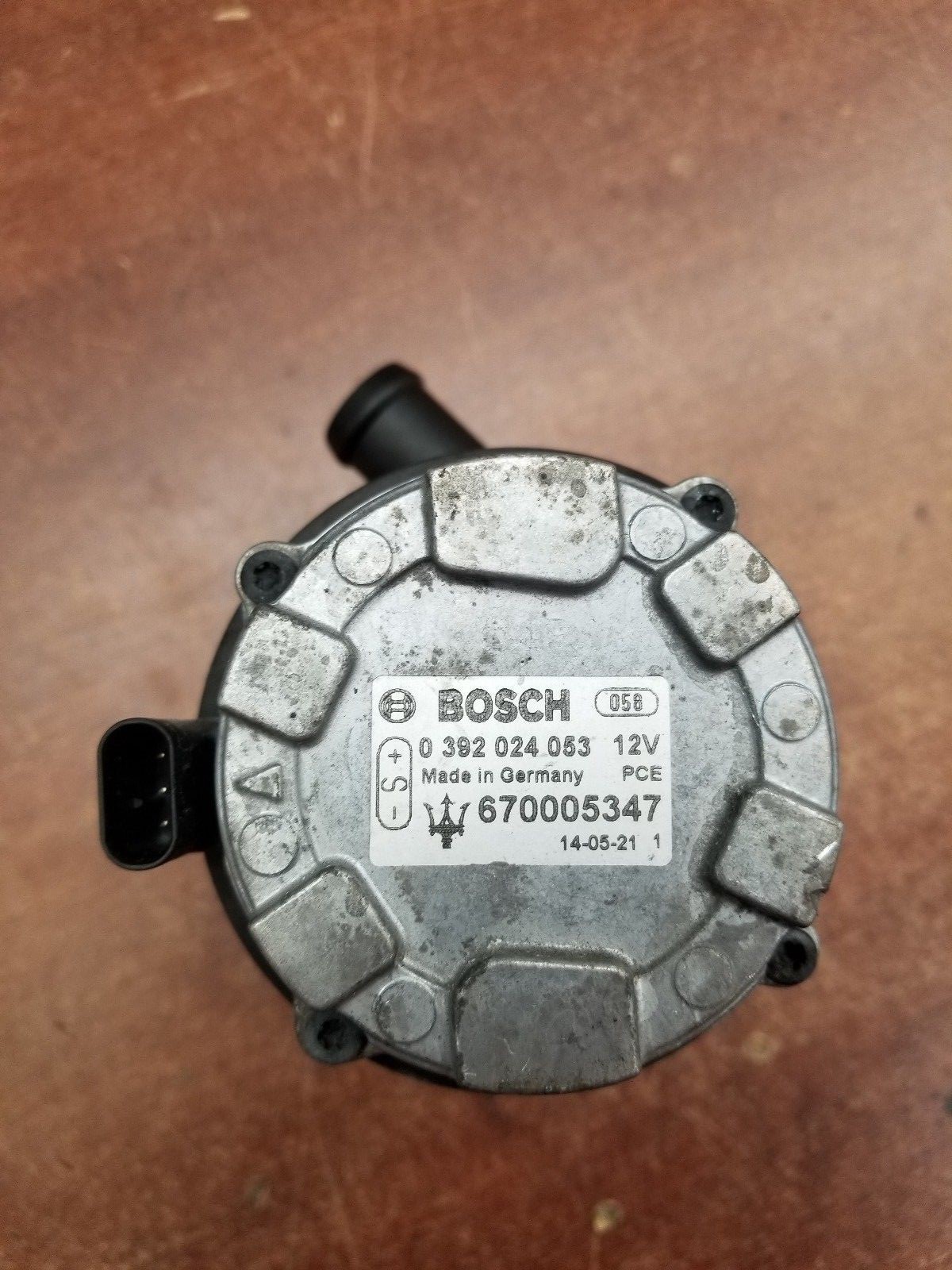 Maserati Ghibli electric water pump