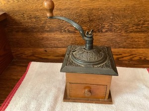 Collectable vintage wood Coffee Grinder