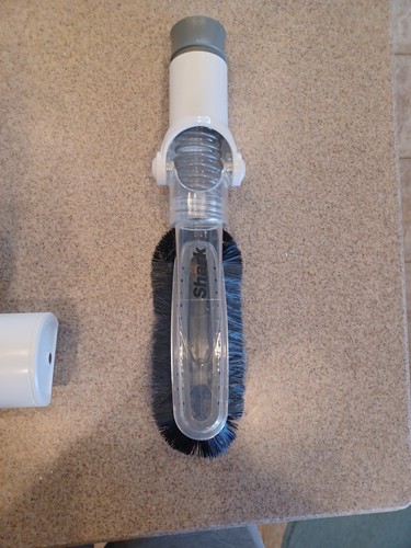 Shark Navigator Vacuum Cleaner Lift Away Dust-Away Hard Floor 3 Attachments - Picture 6 of 7