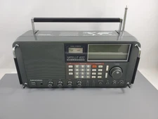 Grundig Satellit 800 Millennium Shortwave AM FM Radio Receiver