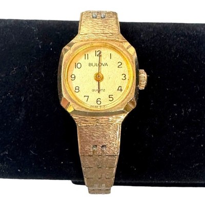 サ*ゴ様 BULOVA アンティークゴールド デジタル腕時計 Vintage Bulova Watch Women 16mm Gold Tone Dial 1983 NEEDS New