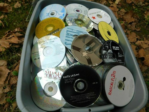 Lot of 100 music cds - country, western, honky tonk - Discs only FREE SHIPPING!