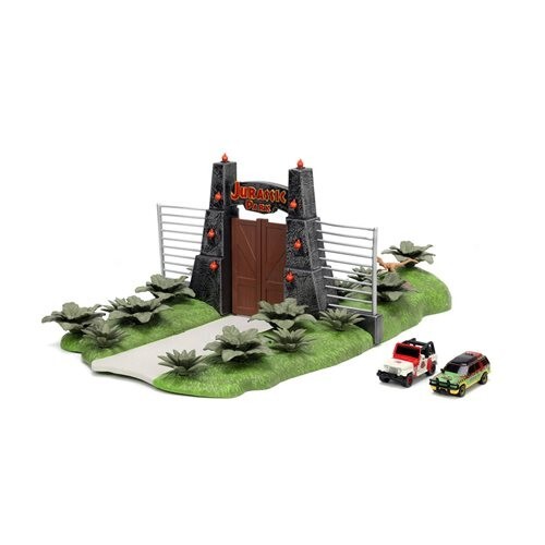 Jurassic Park Gate and Nano Hollywood Rides Vehicle Diorama - Picture 3 of 10