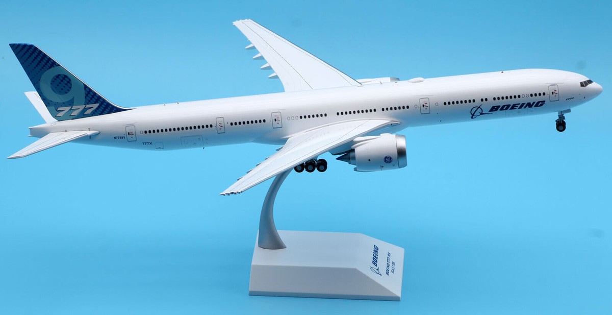 1:200 JC Wings Boeing Company White Color B777-9x Diecast Aircraft
