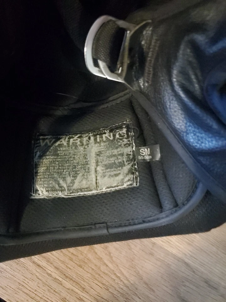 Womens Harley Davidson Helmet , matte black. size Small - Image 3 of 4