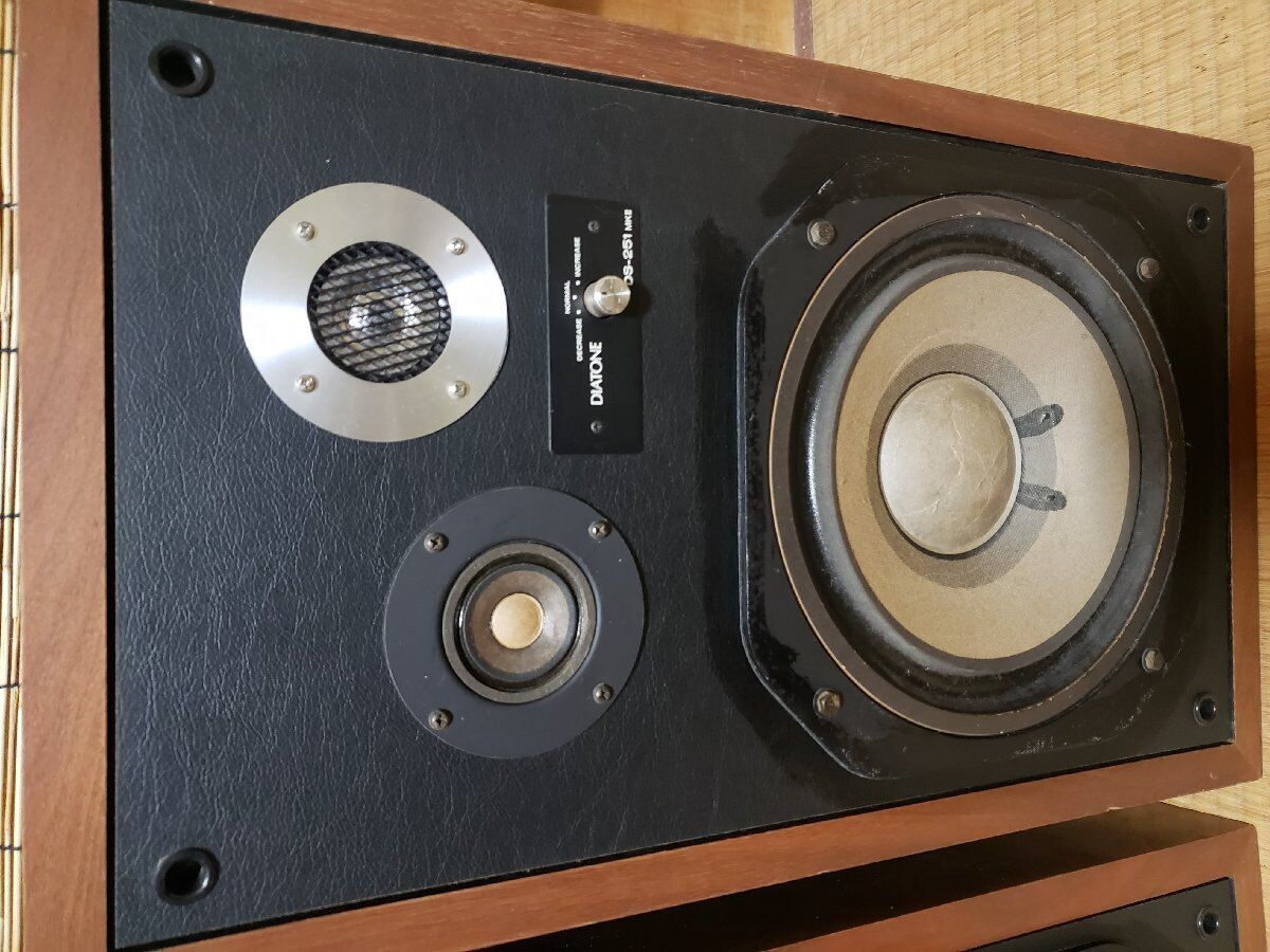 DIATONE DS-251 MK2 Speaker System Audio Bookshelf Vintage DIATONE DS-251 MK2 Speaker System Audio Bookshelf Vintage