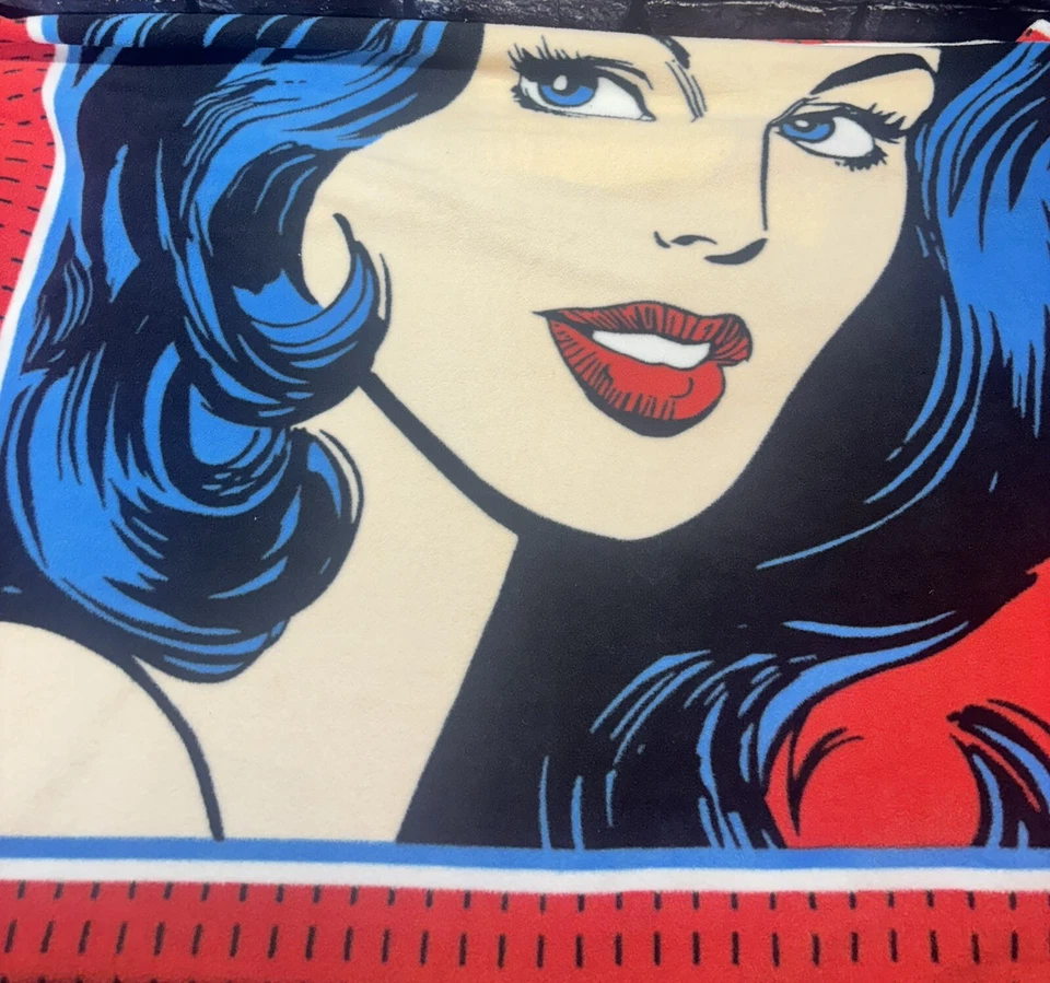 Wonder Woman Fleece Throw Blanket 48” X 62” Vintage & In Great Condition - Light - Image 3 of 3