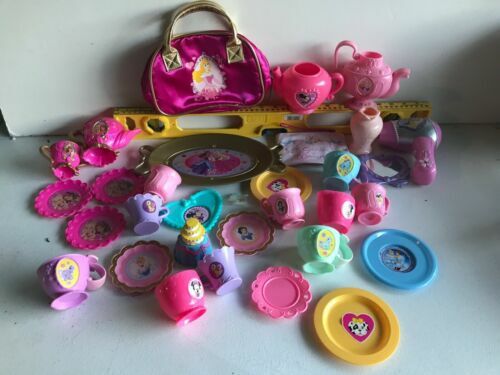 BARBIE CASETTA ARREDASORPRESE 13198 pull pop play house coffret voyage NUOVO EUR 200,00 - FR